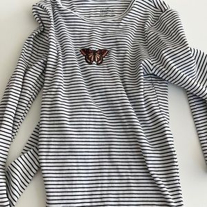 HOLLISTER STRIPPED BUTTERFLY LONGSLEEVE